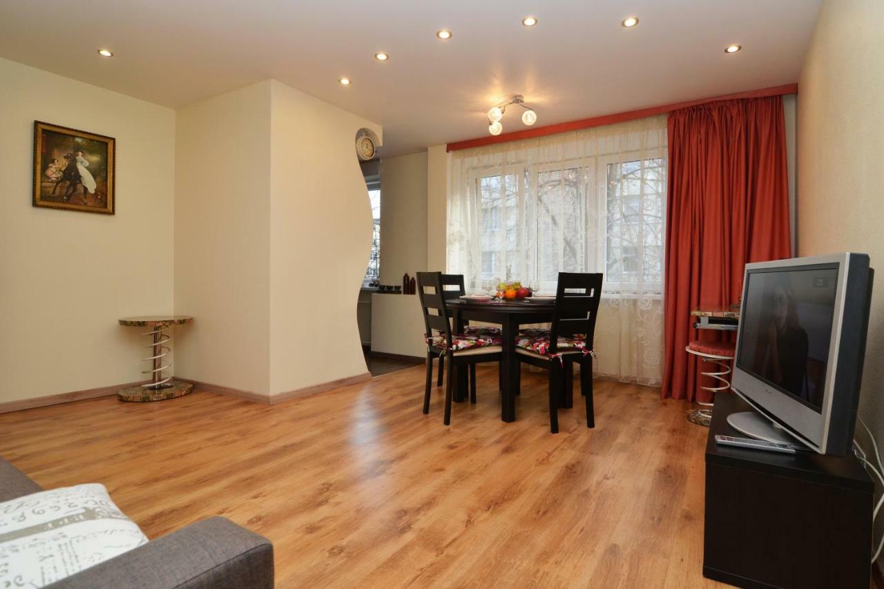 Tomsona Apartment Riga Center Ngoại thất bức ảnh