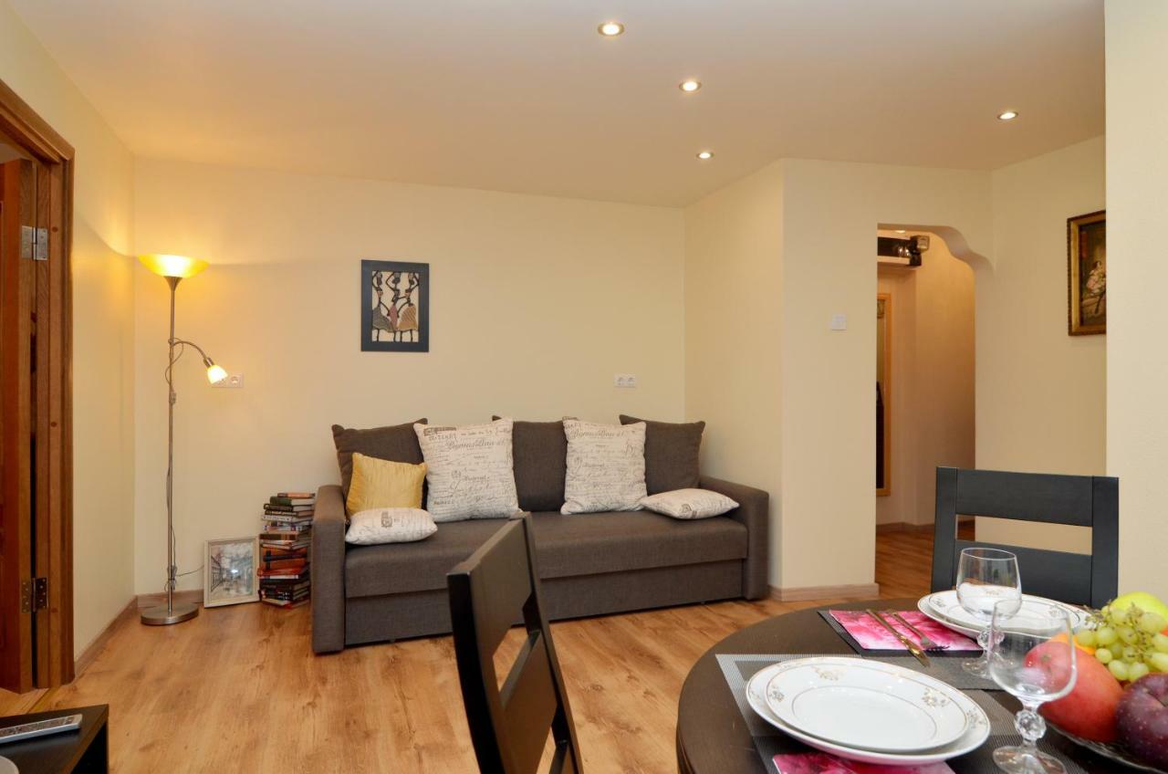 Tomsona Apartment Riga Center Ngoại thất bức ảnh